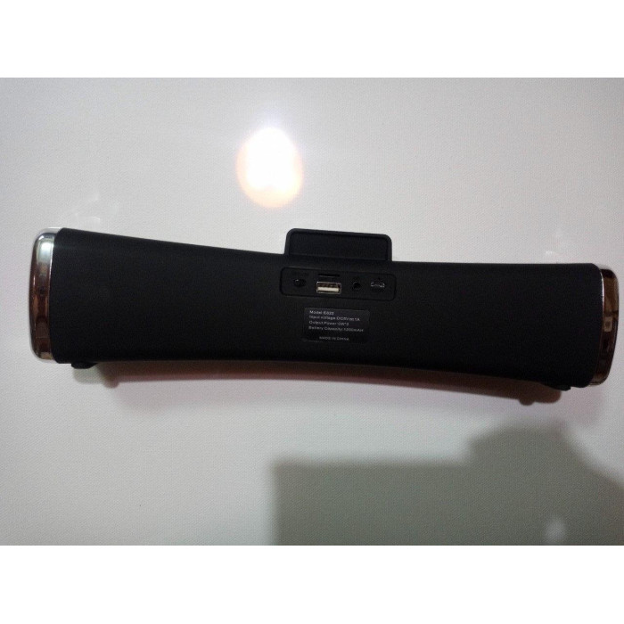 Портативна блютуз-колонка E822