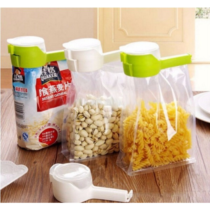 Універсальна кришка-дозатор для сипких