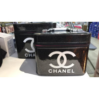 Косметичка Chanel черная