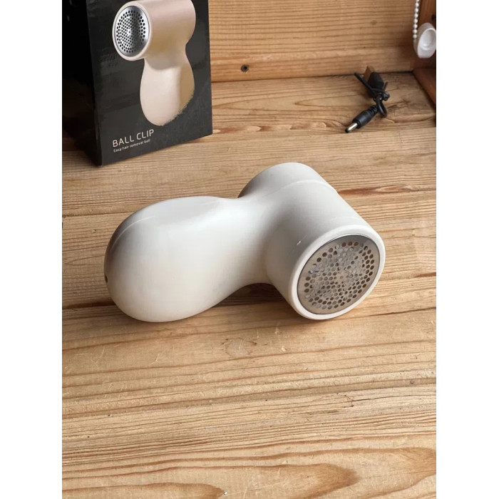 Машинка для удаления катышек БЕЛАЯ AND XL-1154