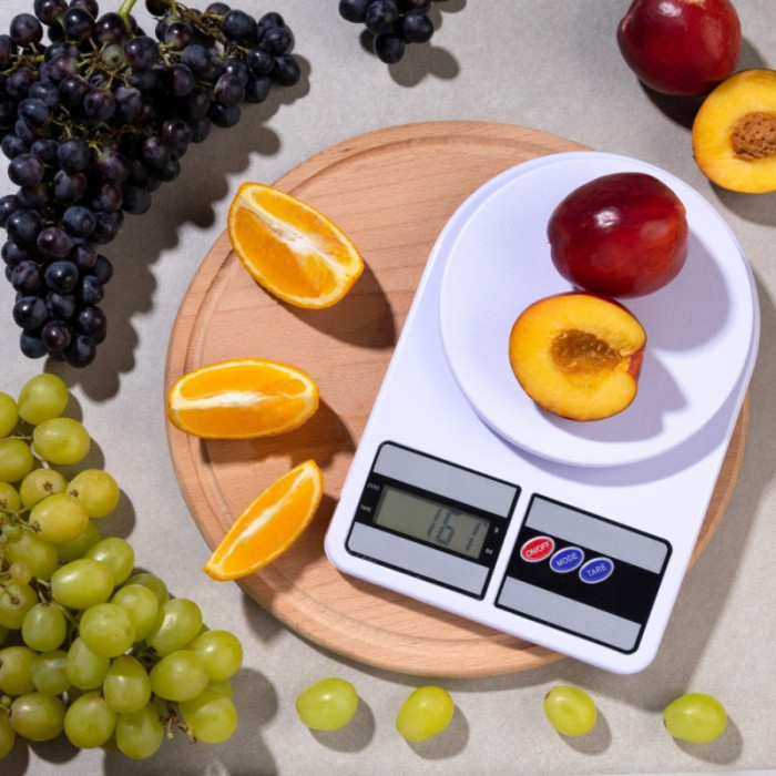 Кухонные весы до 10 кг SF-400