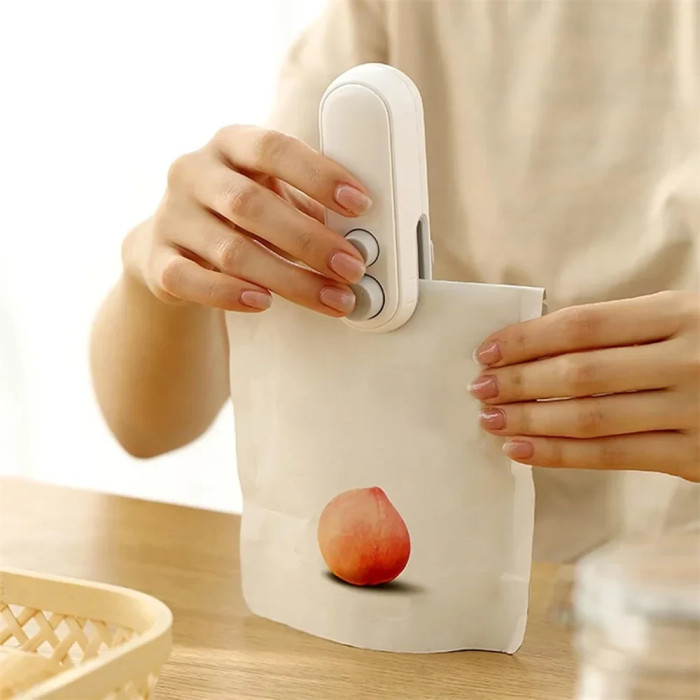 Мінізапайчик пакетів із різаком, магнітний USB-перезаряджуваний