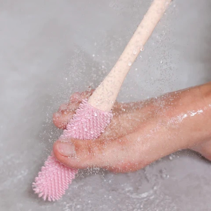 Багатофункціональна щітка для миття ніг між пальців Foot washing brush AND 035