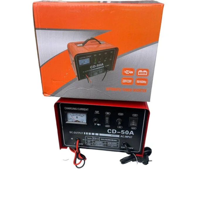 Зарядний пристрій CD-50A для акумуляторів з 12/24 В на 220 В